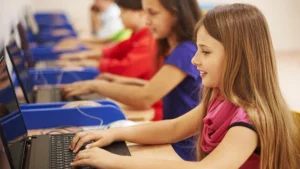 Aproveite a volta às aulas e atualize o seu laboratório de informática com novos computadores